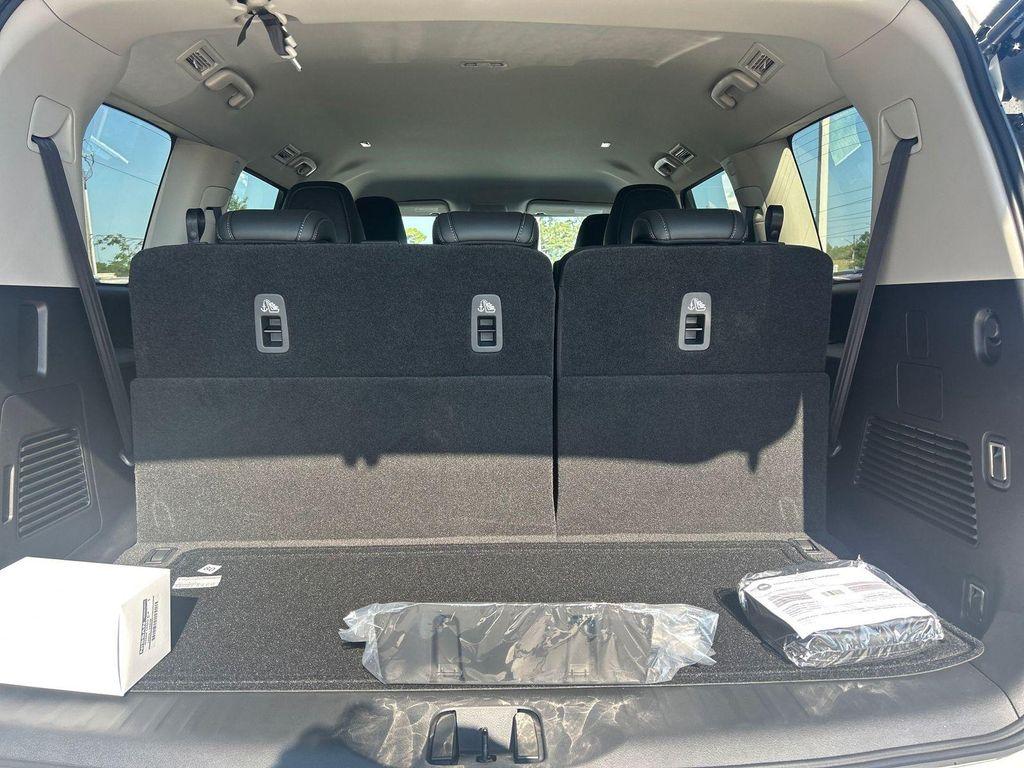 new 2025 Nissan Armada car