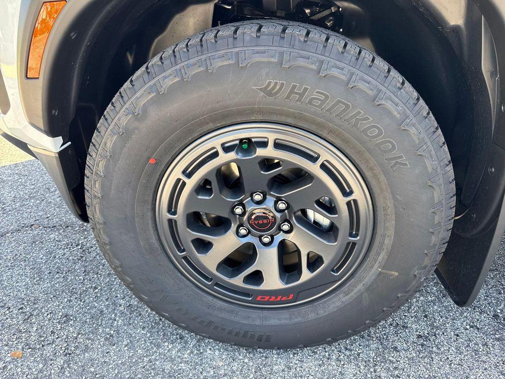 new 2026 Nissan Frontier car