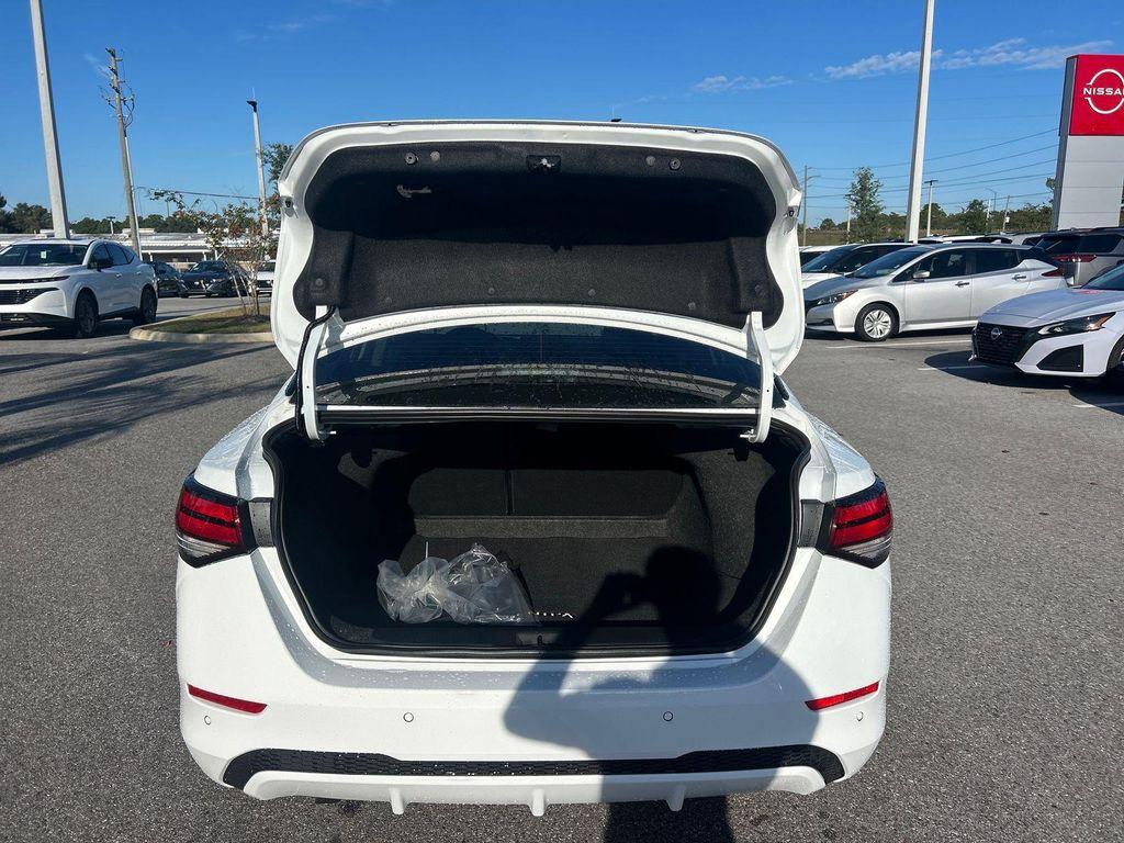 new 2025 Nissan Sentra car