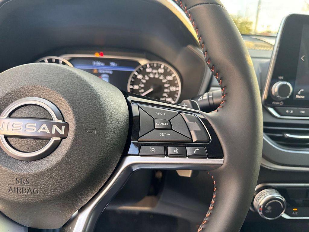 new 2025 Nissan Altima car