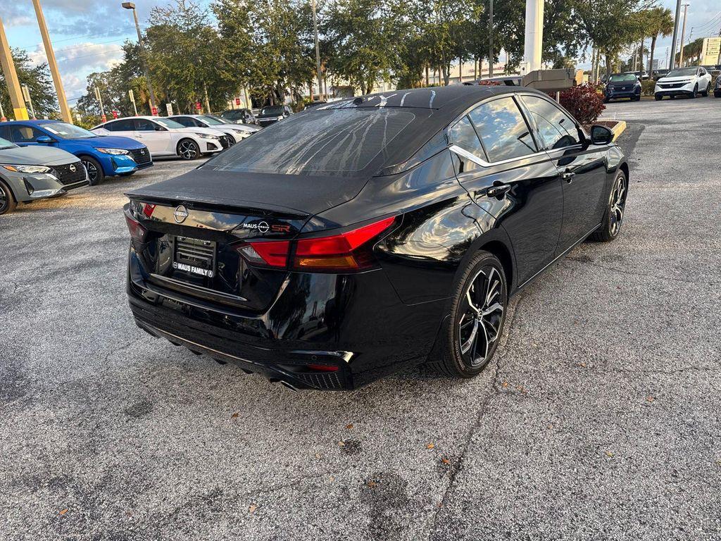 new 2025 Nissan Altima car