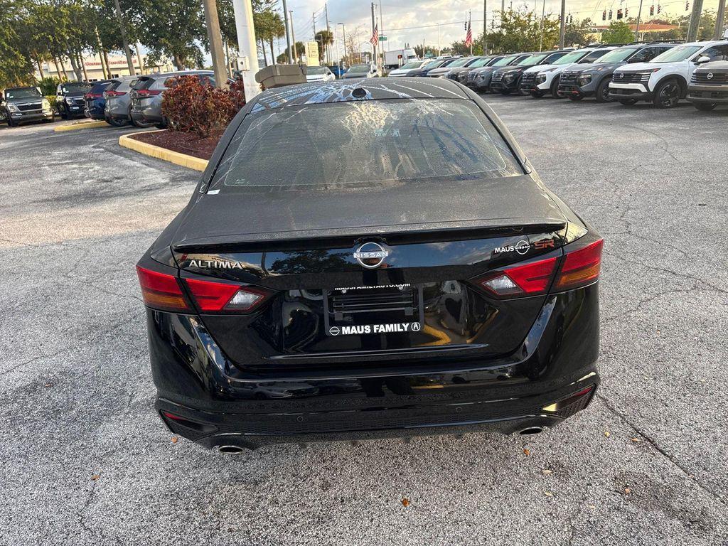 new 2025 Nissan Altima car