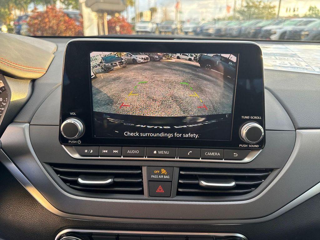 new 2025 Nissan Altima car