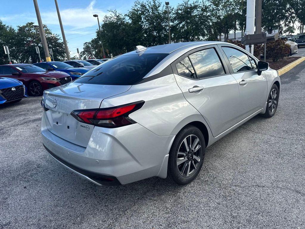 new 2025 Nissan Versa car
