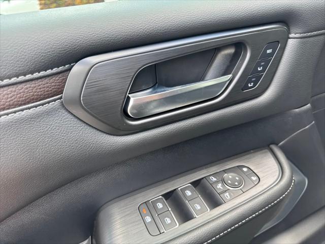 new 2025 Nissan Armada car
