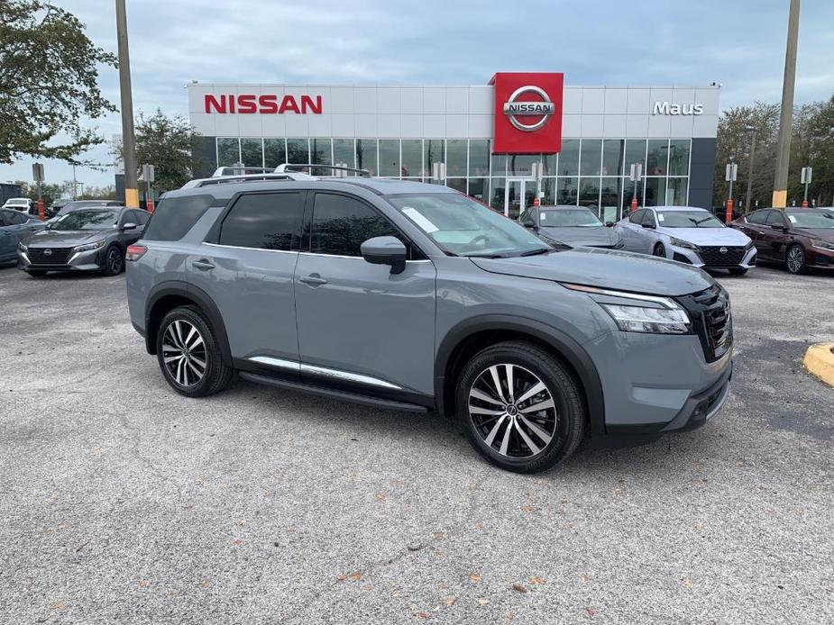 new 2024 Nissan Pathfinder car, priced at $50,453