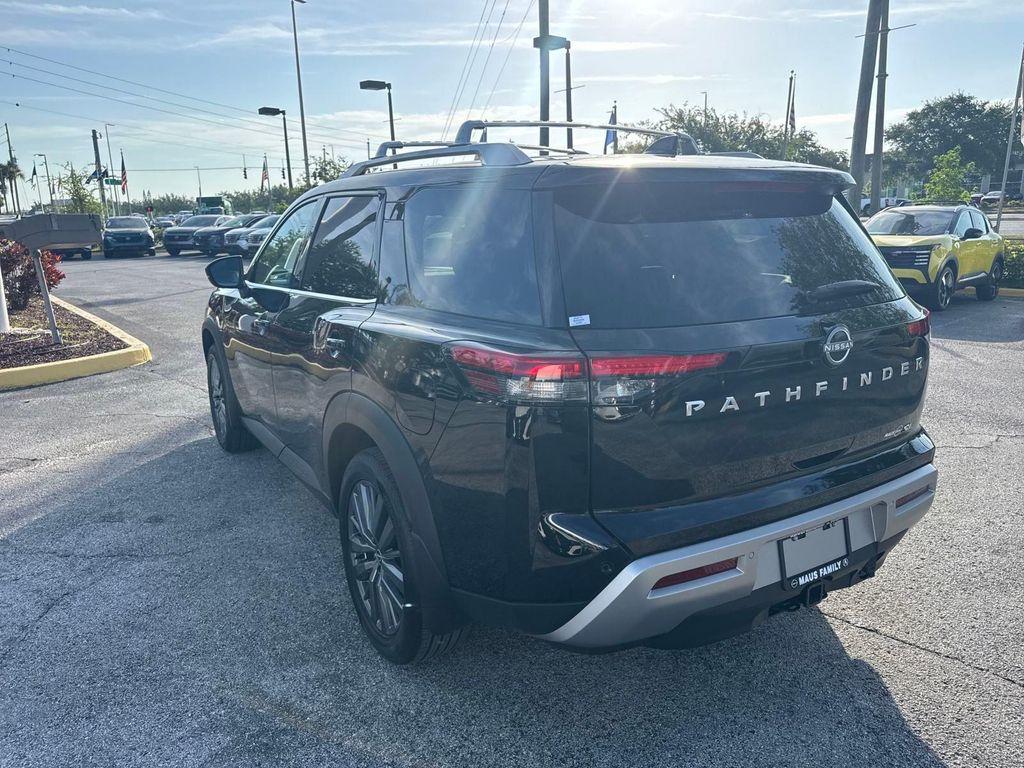 new 2025 Nissan Pathfinder car