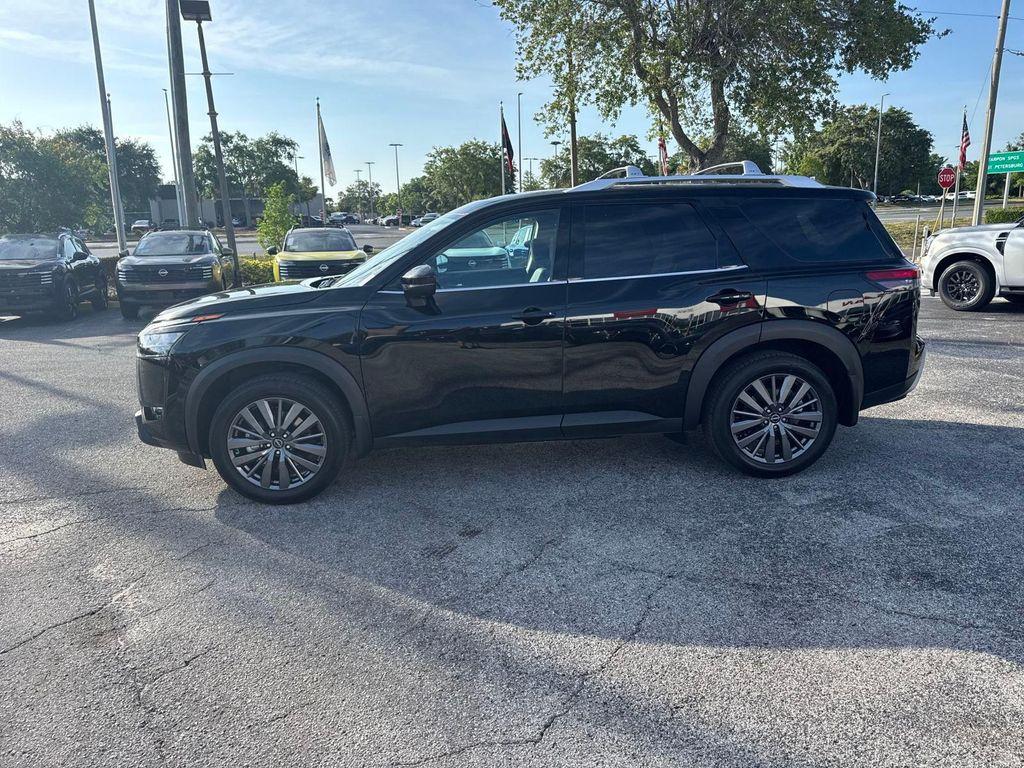 new 2025 Nissan Pathfinder car