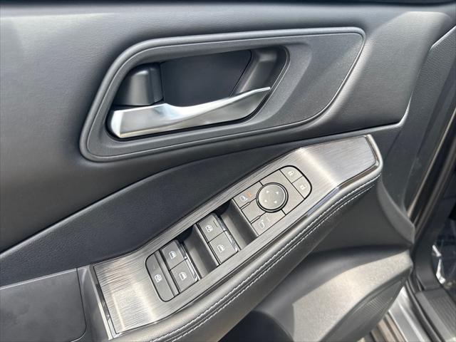 new 2025 Nissan Rogue car