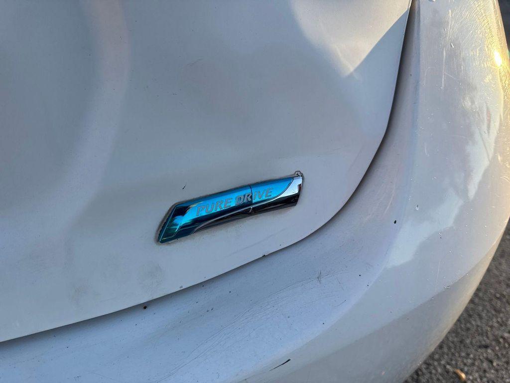 used 2015 Nissan Versa Note car, priced at $6,994