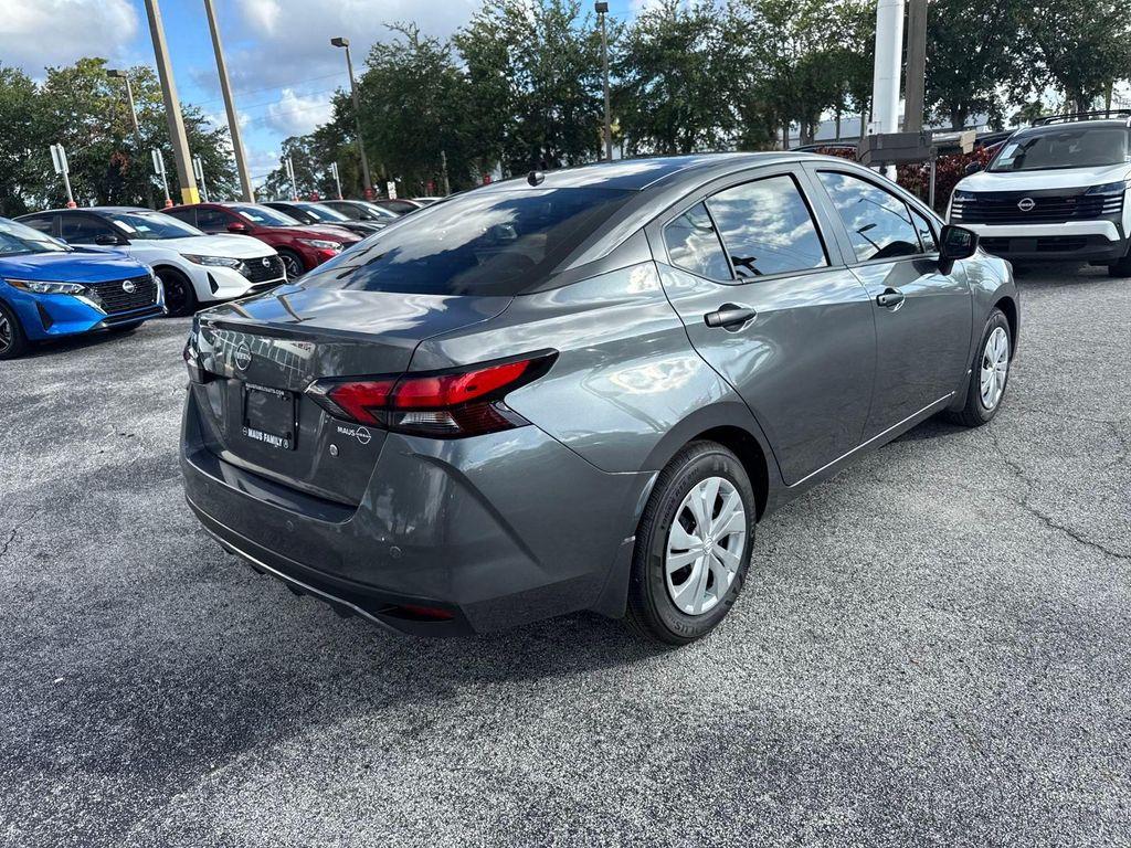 new 2025 Nissan Versa car