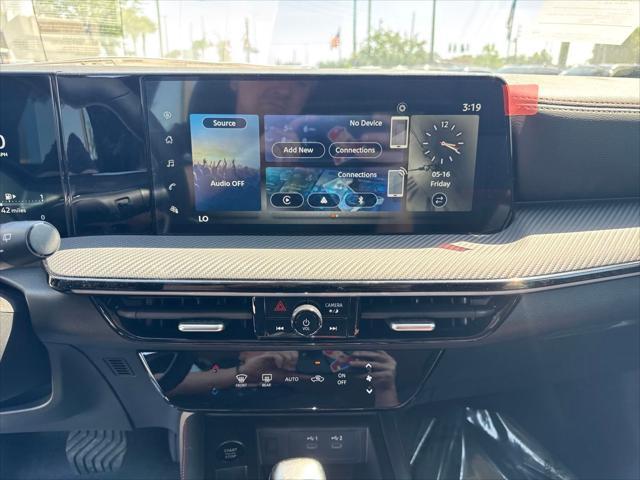 new 2025 Nissan Kicks car