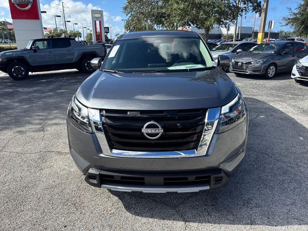 new 2025 Nissan Pathfinder car