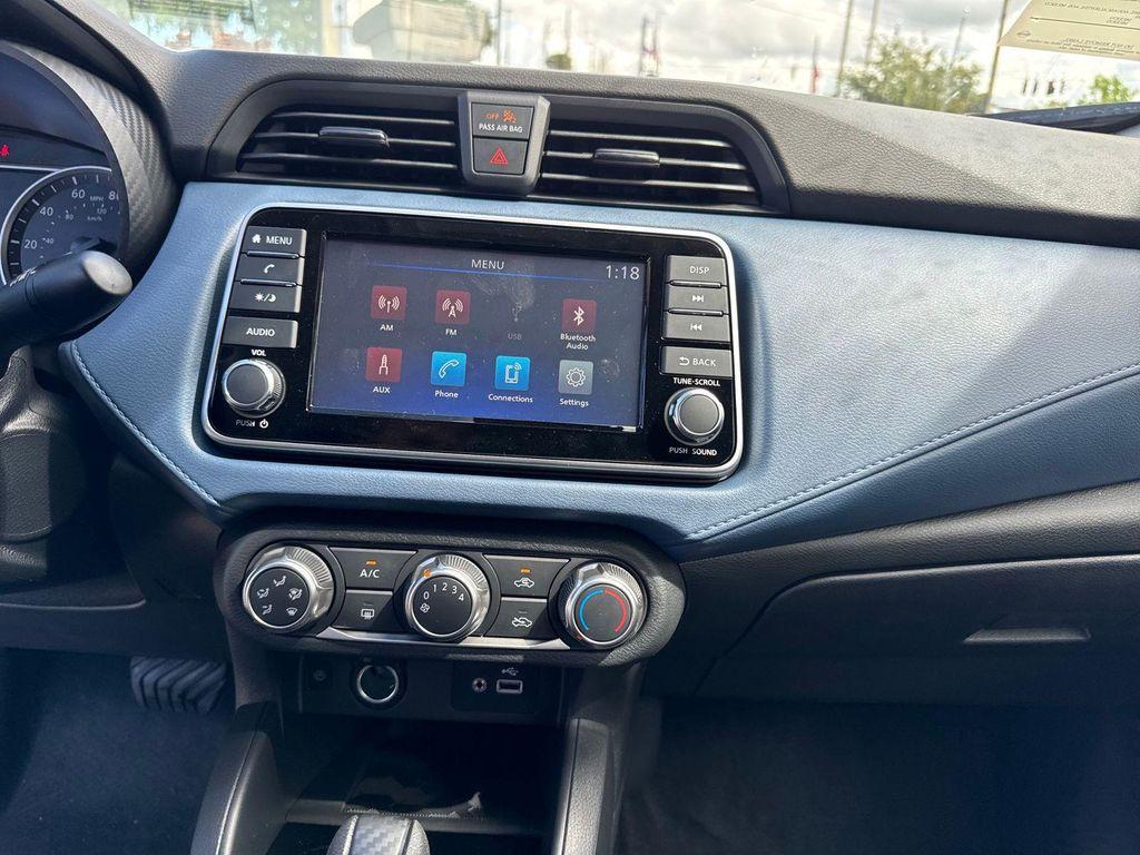 new 2025 Nissan Versa car