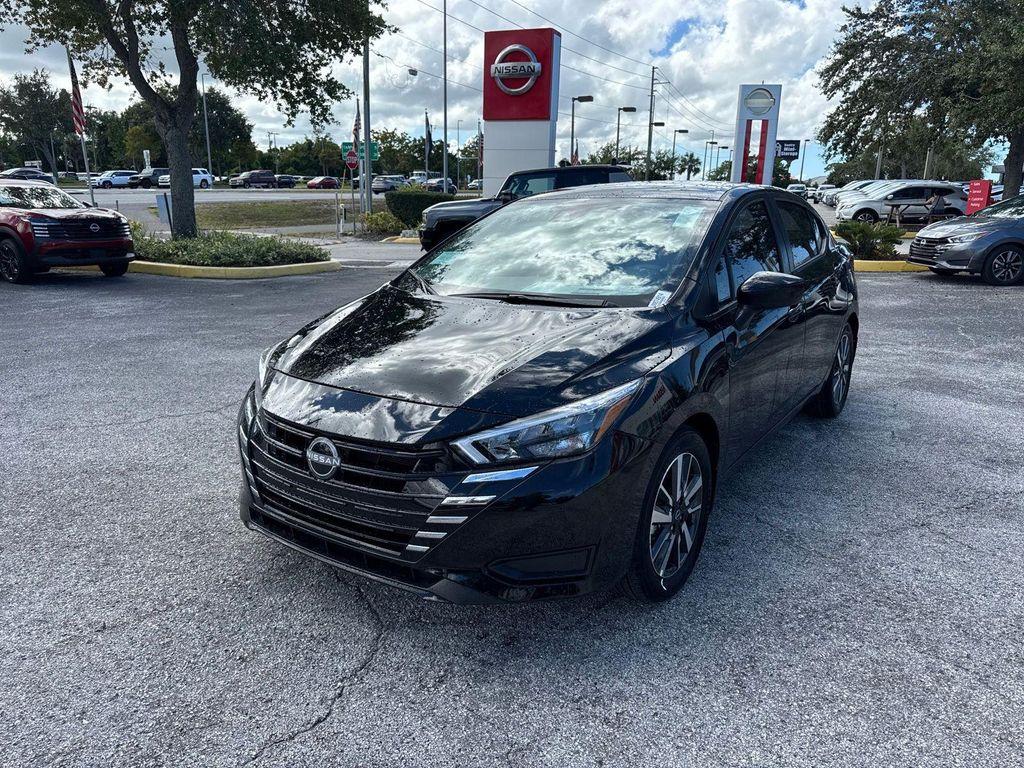 new 2025 Nissan Versa car