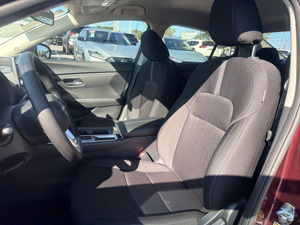 new 2025 Nissan Sentra car