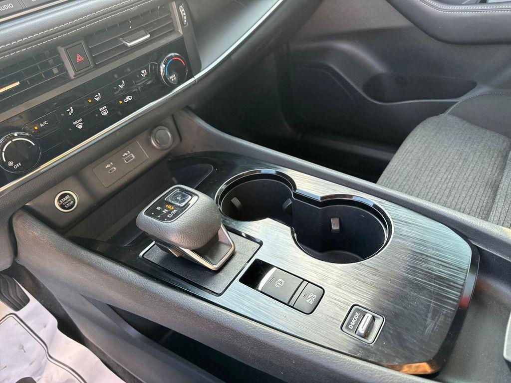 used 2021 Nissan Rogue car, priced at $17,886