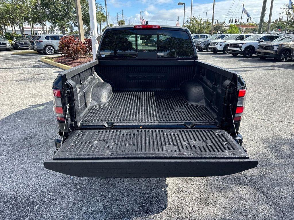 new 2026 Nissan Frontier car