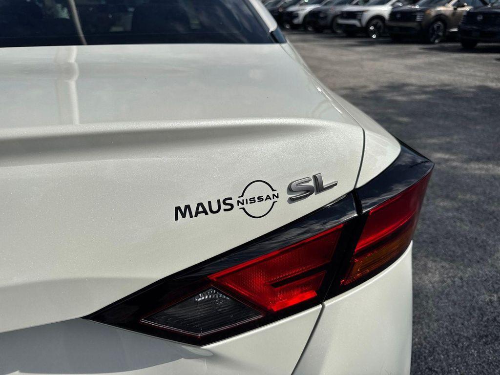 new 2025 Nissan Altima car