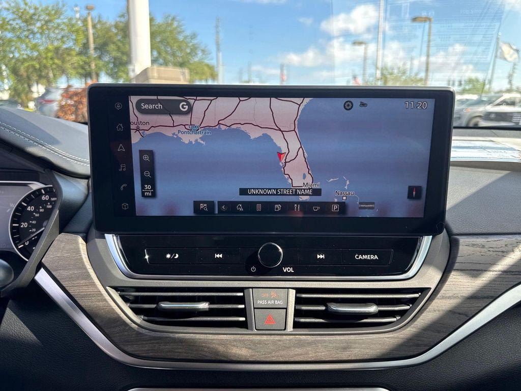 new 2025 Nissan Altima car