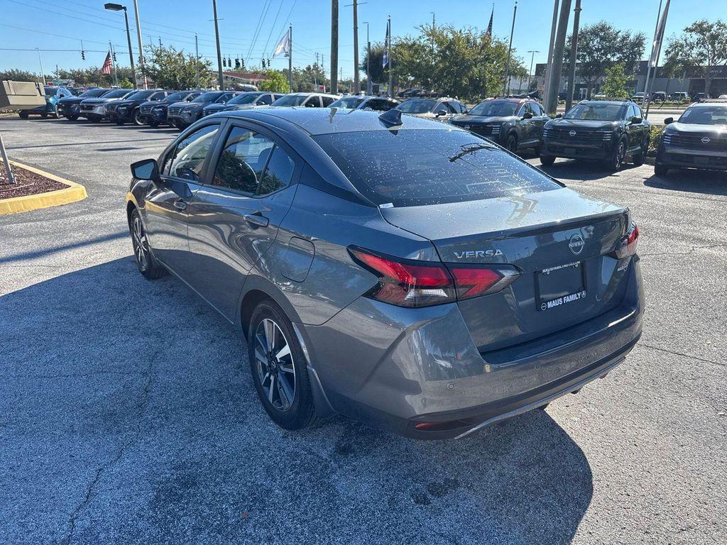 new 2025 Nissan Versa car