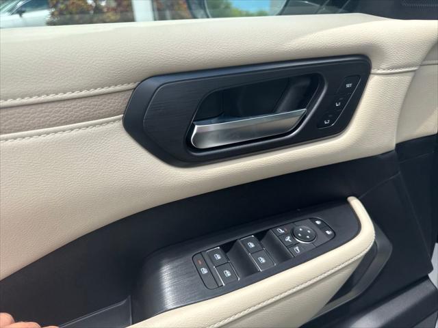 new 2025 Nissan Armada car