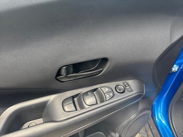 new 2025 Nissan Kicks car