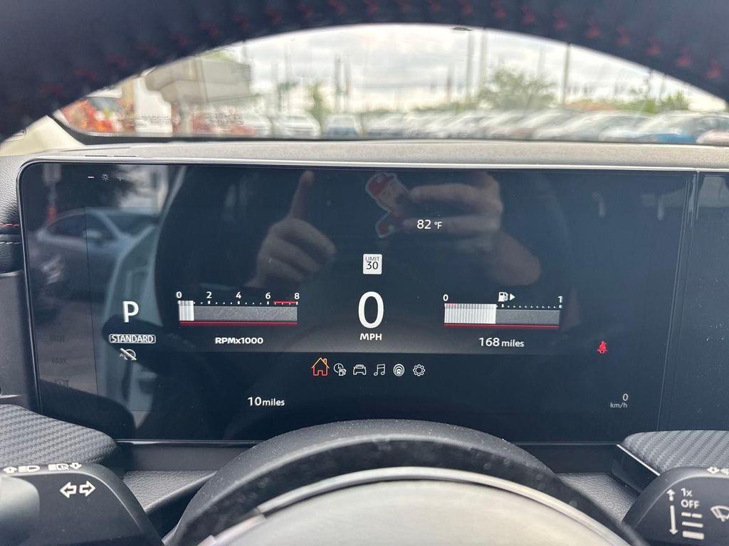 new 2025 Nissan Kicks car
