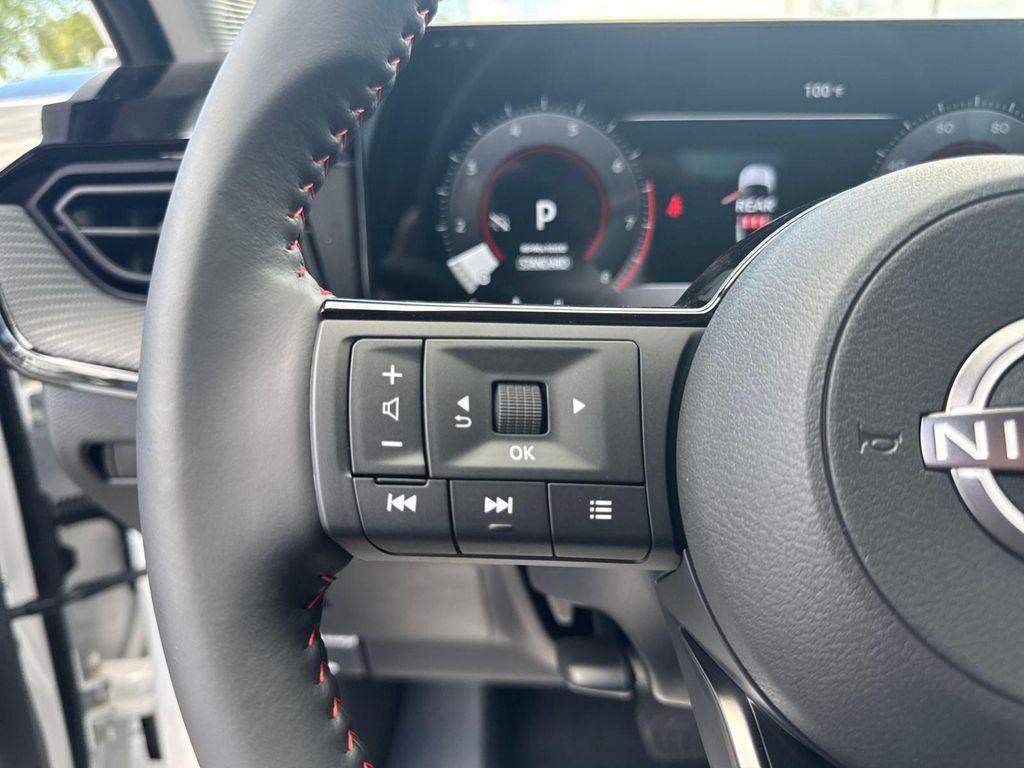 new 2025 Nissan Kicks car