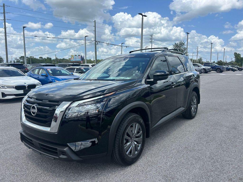 new 2025 Nissan Pathfinder car