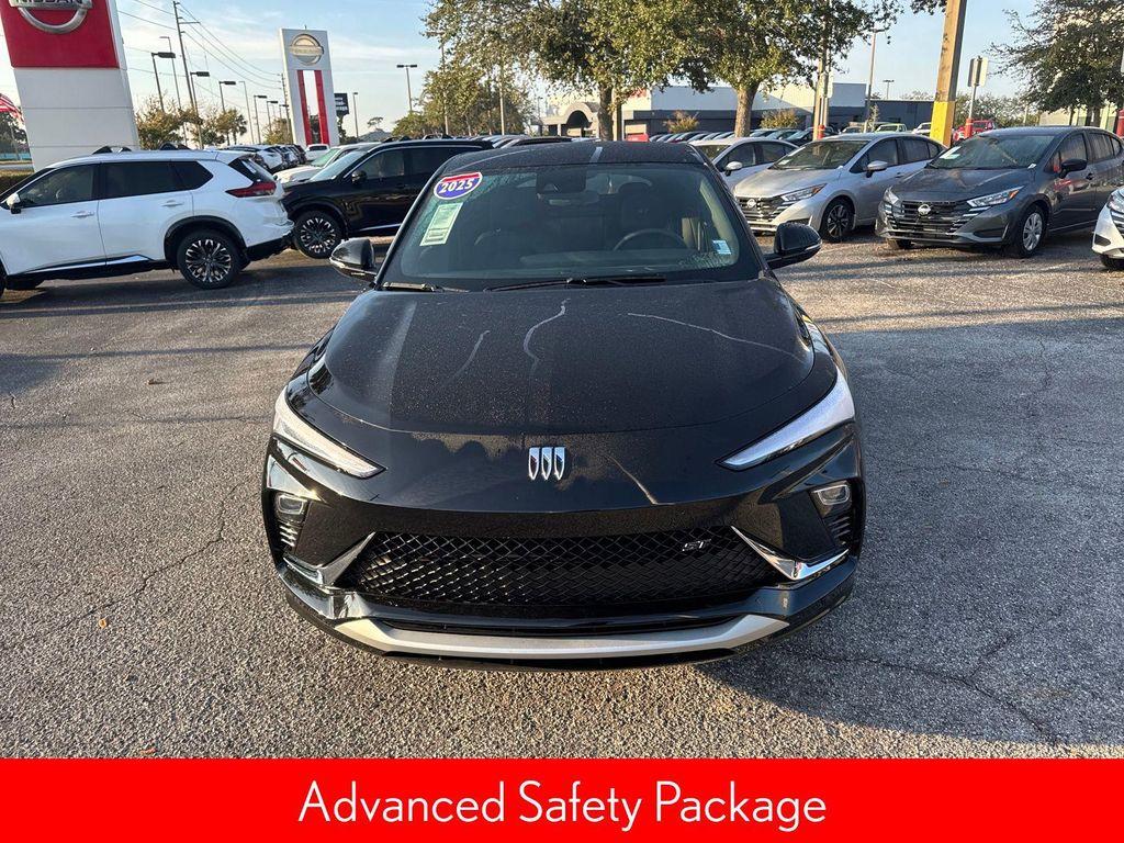 used 2025 Buick Envista car, priced at $25,999