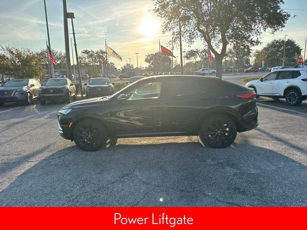 used 2025 Buick Envista car, priced at $25,999