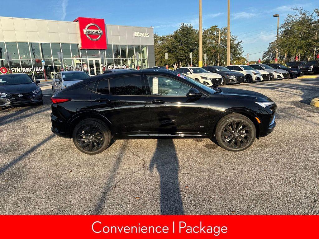 used 2025 Buick Envista car, priced at $25,999