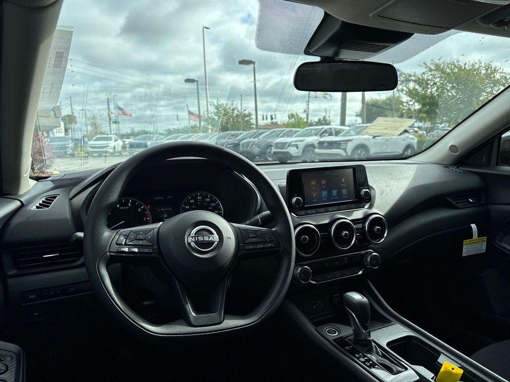 new 2025 Nissan Sentra car