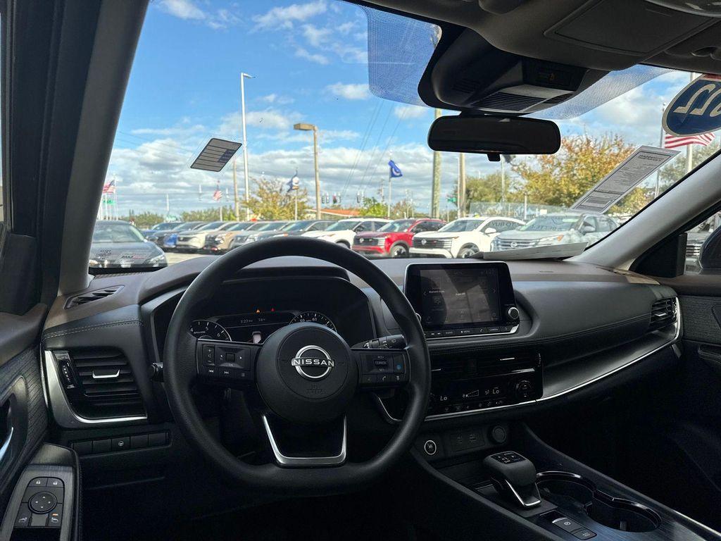 used 2022 Nissan Rogue car, priced at $21,999