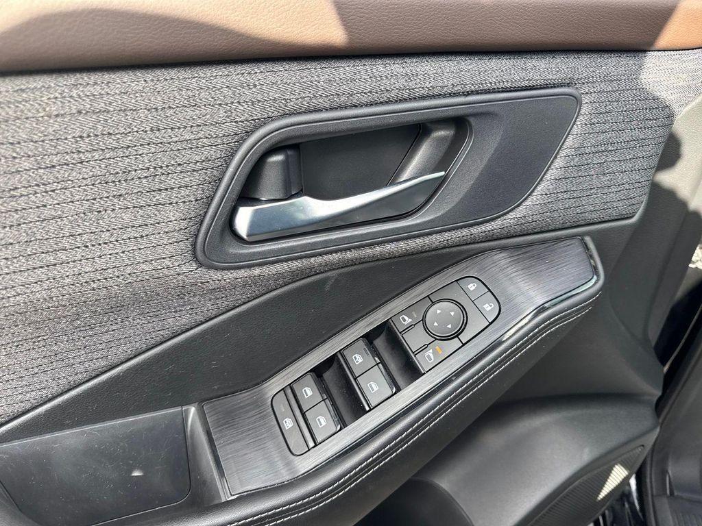 used 2022 Nissan Rogue car, priced at $21,999