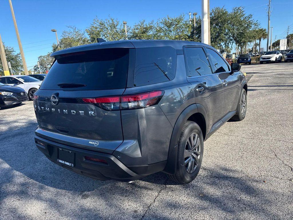 new 2025 Nissan Pathfinder car