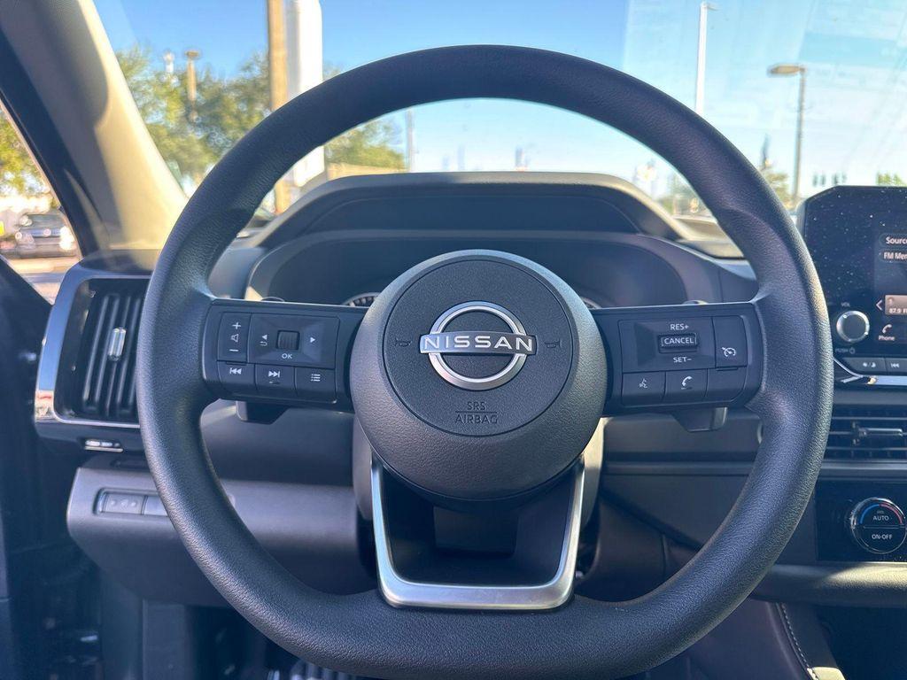 new 2025 Nissan Pathfinder car