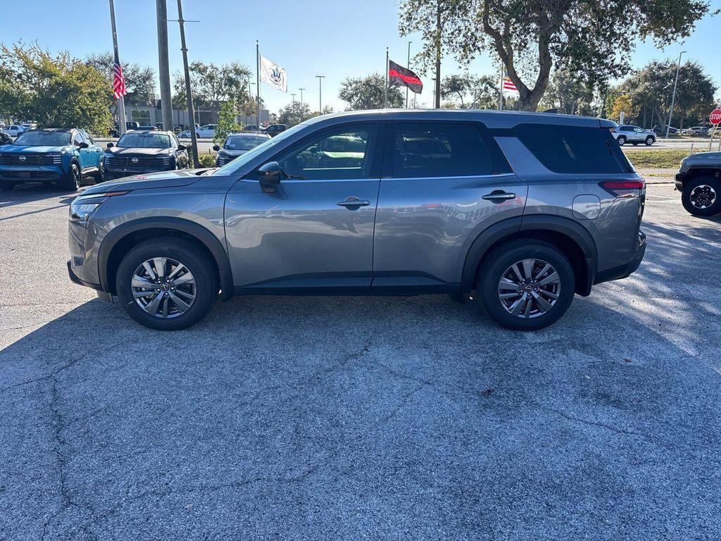 new 2025 Nissan Pathfinder car