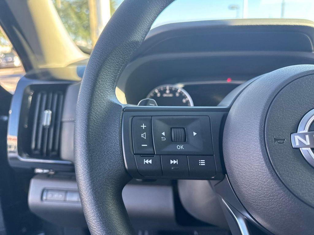 new 2025 Nissan Pathfinder car