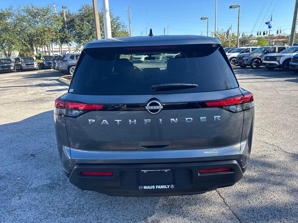 new 2025 Nissan Pathfinder car