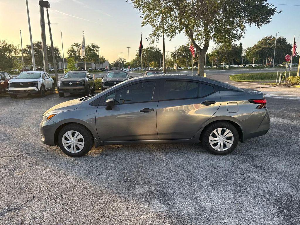 new 2025 Nissan Versa car