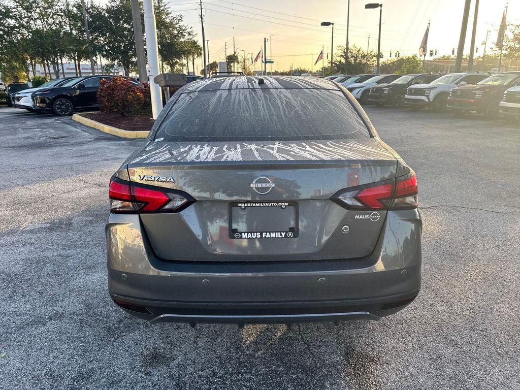 new 2025 Nissan Versa car