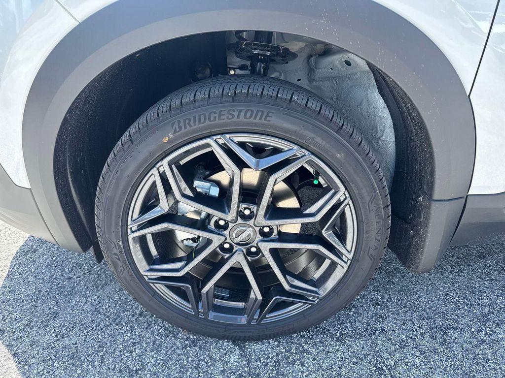 new 2025 Nissan Kicks car