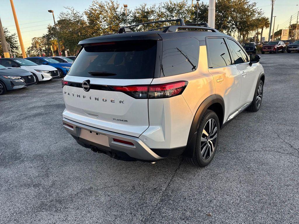 new 2025 Nissan Pathfinder car