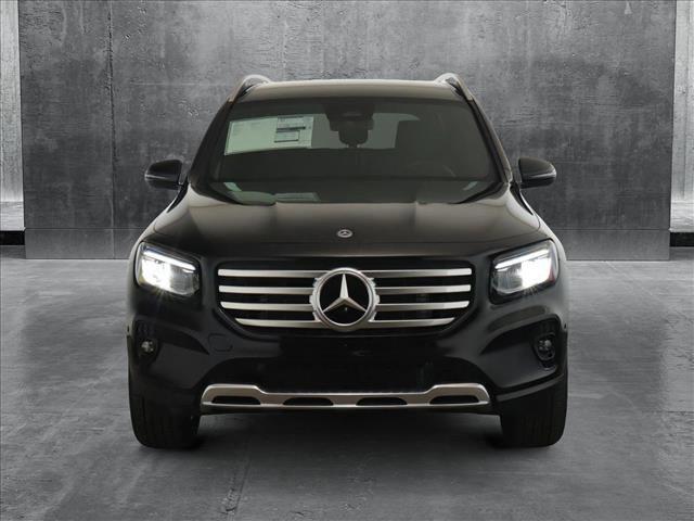 new 2025 Mercedes-Benz GLB 250 car, priced at $51,095