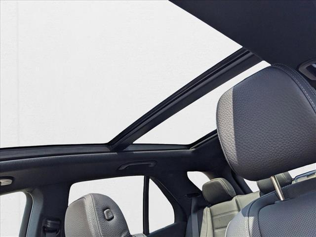 new 2026 Mercedes-Benz GLE 580 car, priced at $98,385