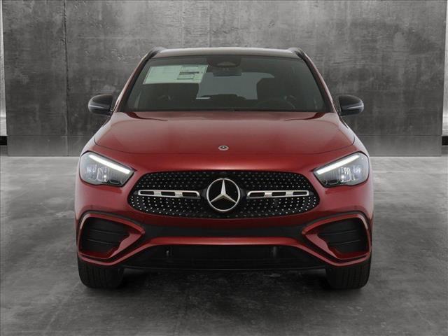 new 2024 Mercedes-Benz GLA 250 car, priced at $54,165