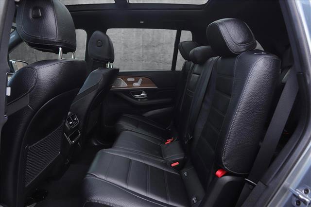 new 2025 Mercedes-Benz GLS 580 car, priced at $117,280