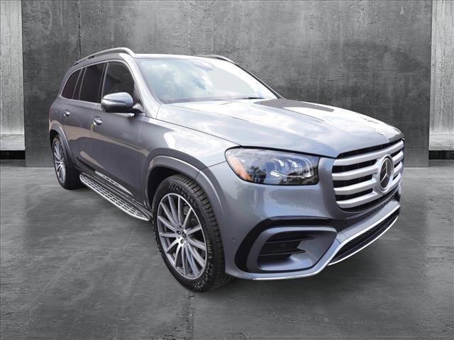 new 2025 Mercedes-Benz GLS 580 car, priced at $117,280